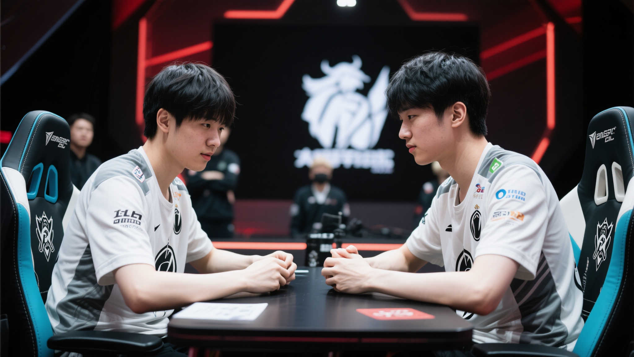 相比於此前 相比於此前